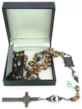 Load image into Gallery viewer, Book of Kells Rosary Beads